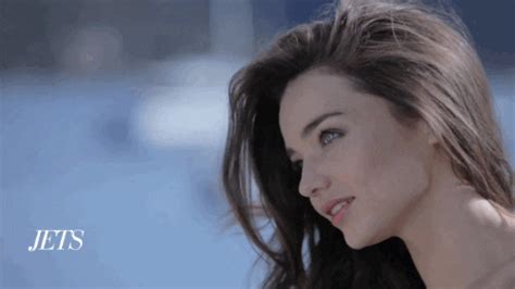 Miranda Kerr Pics Gifs Get The Best Gif On Giphy