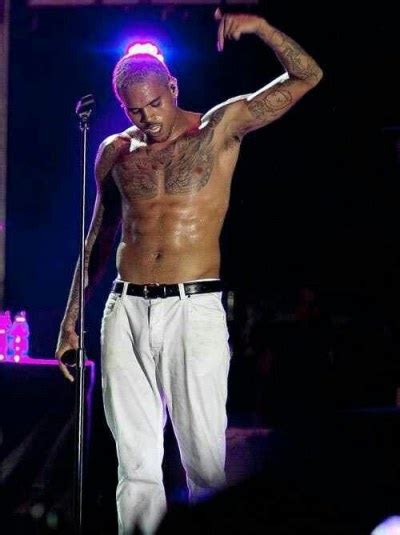 Chris Brown Bulge Booty Tumbex