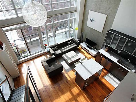 Two Level Loft Buildings In Vancouver — Elliot Funt Engel And Völkers