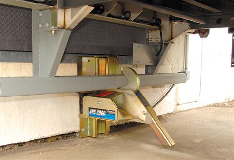 Trailer And Vehicle Restraint Systems Serco Dock Products