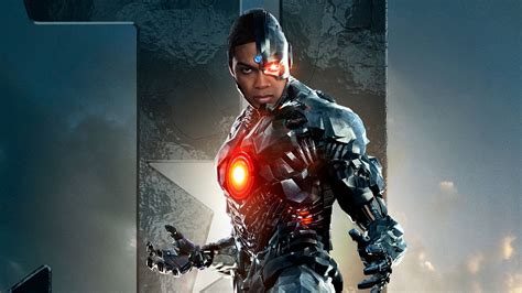 He has an interest in super human activities but is more focused on going to college, earning a football scholarship, and hoping his father makes it to his games. Wallpaper Justice League, Cyborg, 4k, Movies #15017