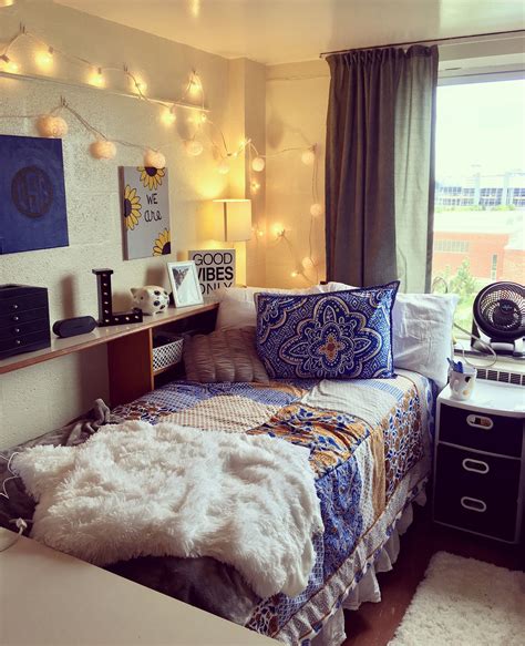 Penn State East Halls Dorm Room Storage Dorm Room Diy Girls Dorm Room Cute Dorm Rooms Girls