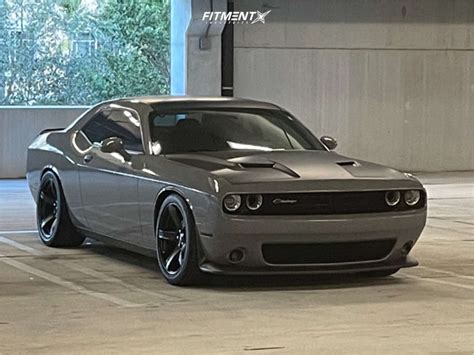 2019 Dodge Challenger Sxt With 20x95 Voxx Replicas Hellcat 2 And