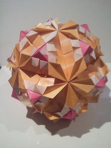 Origami Maniacs Origami Petal Globe By Tomoko Fuse