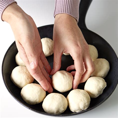 Cheesy Garlic Dough Balls Step By Step Guide Recipe Olivemagazine