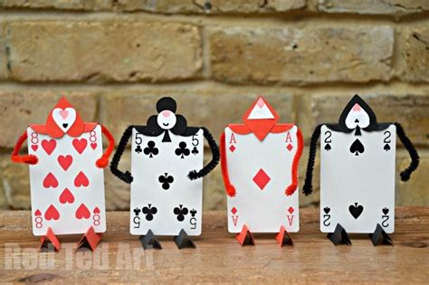 Alice In Wonderland Craft Ideas Soldier Cards Random Diy Crafts Alice