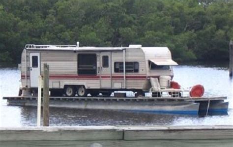 Redneck Trailer Boat House Boat Trailerable Houseboats Pontoon Boat