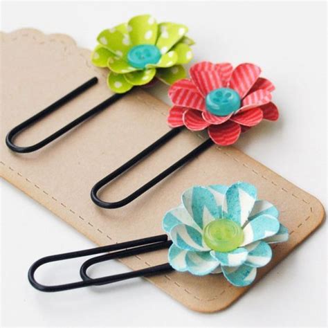 You Will Love To Learn How To Make These Adorable Paper Clip Button