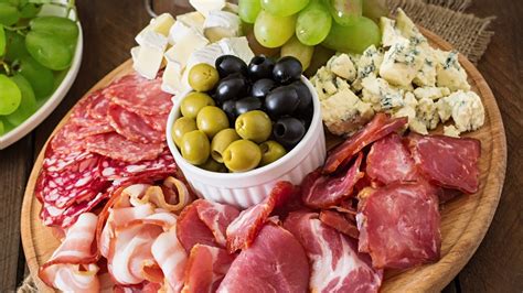 7 tips para hacer una increíble tabla de quesos y carnes frías Gastrolab