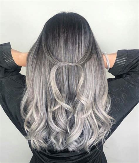 Mesmerizing Silver And Black Hair Color Ideas To Bolden Up Your Look