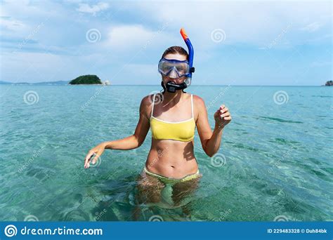 Portrait Woman Posing In Diver Snorkeler Mask At Sea Water Beach