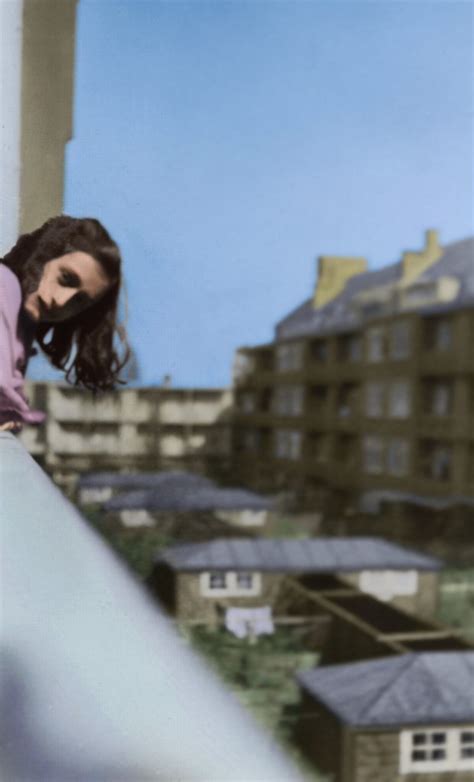 Merwedeplein 37 Colorized Photo Of Anne Frank Leaning Out Flickr