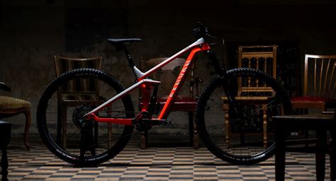 Canyon Launches Two New Strive Cfr Bikes Full Sus