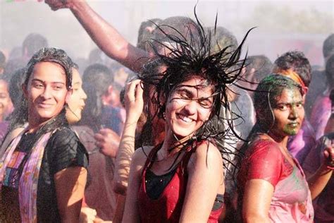 Funny Pics Of Holi All In 1 Quotes