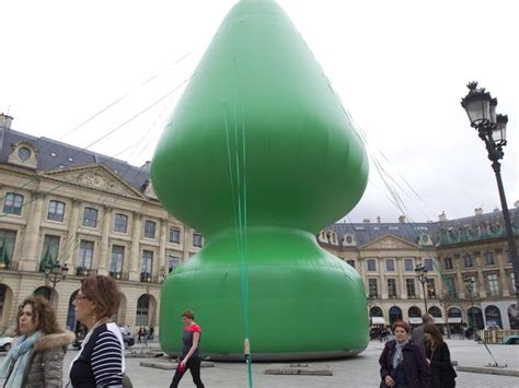 Paris ‘sex Toy Sculpture Removed After Being Vandalised