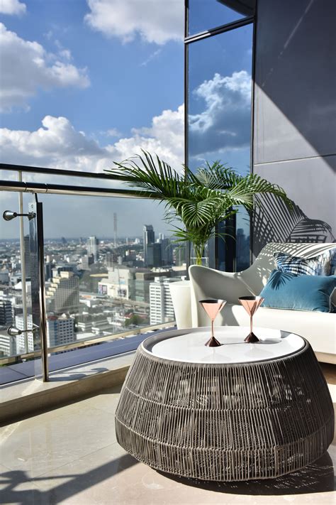 Find the perfect outdoor furniture style and size to flatter your al fresco space. Balcony decor, penthouse balcony decor idea, Tokujin ...