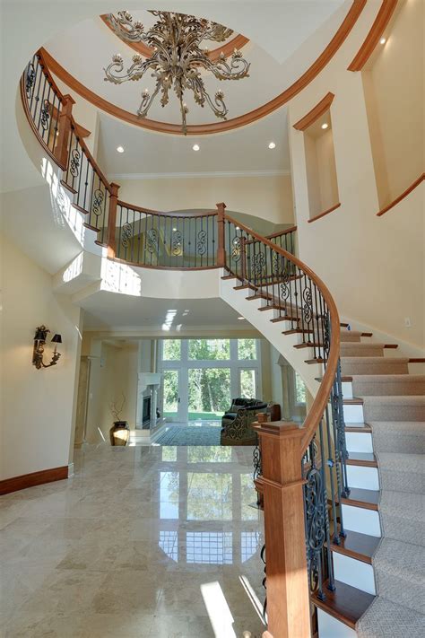 Beautiful Curved Stair By Smuckler Architecture Foyer Staircase
