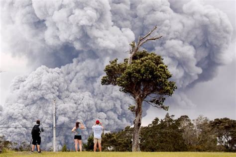 El Flujo De Lava Volcánica Provoca Más Evacuaciones En La Isla De Hawái