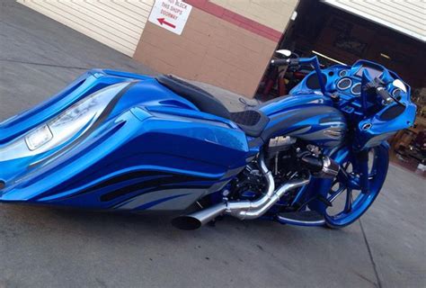 Paint jobs a cosmetic treatment that does not address underlying problems (paint job) a pro's putt that zips out. custom baggers - Google Search | Harley davidson bikes ...