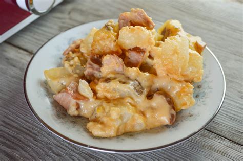 Brown sausages in a frying pan for about 10 minutes, or until slightly brown. Crock Pot Cheesy Smoked Sausage and Potato Bake Recipe