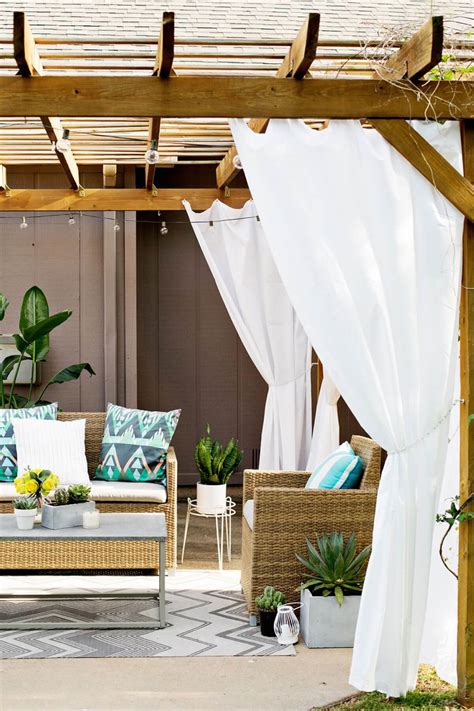 31 Outdoor Curtain Ideas And Designs For 2021