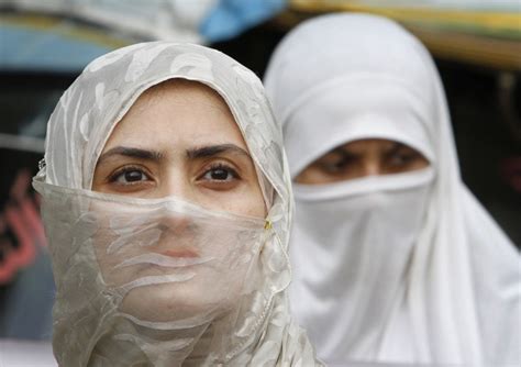 Veiled Women In Pakistan Rally For The Hijab