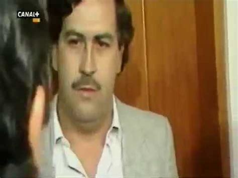 Lara bonilla desde muy joven incursionó en la política con el partido liberal, alineándose en el sector disidente que dirigía alfonso lópez michelsen con el movimiento revolucionario liberal mrl. RECUERDAN cuando Pablo Escobar obligó a Rodrigo Lara ...