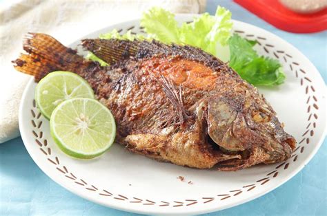 Ini adalah resep ikan goreng bumbu pedas ini. Download Gambar Masakan Ikan Goreng - Vina Gambar