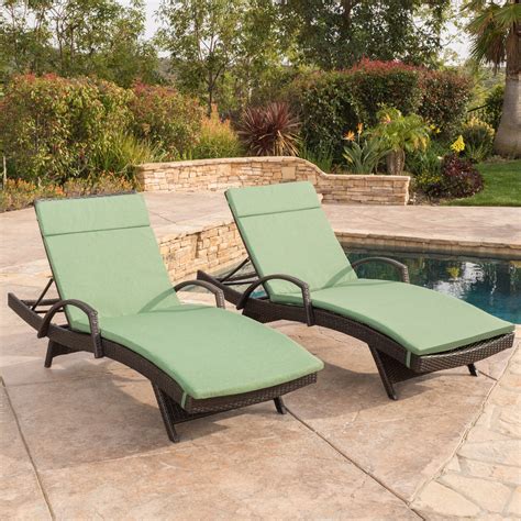Sassoon Outdoor Wicker Adjustable Chaise Lounge With Arms And Cushion