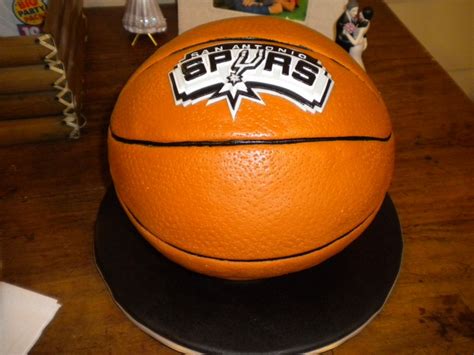 Basketball Cake With Spurs Logo Grooms Cake Basketball Cake Sculpted Cakes