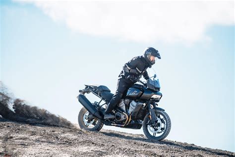 The pan america 1250 comes in two different flavors, the standard model and the special. 2020 Harley-Davidson Pan America 1250 - Team-BHP