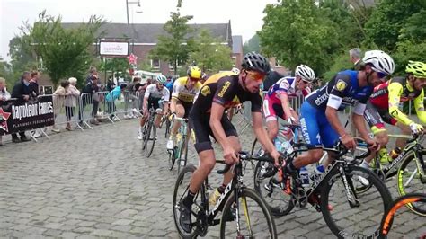 Your browser does not support frames. heistse pijl 2016 wdp - YouTube