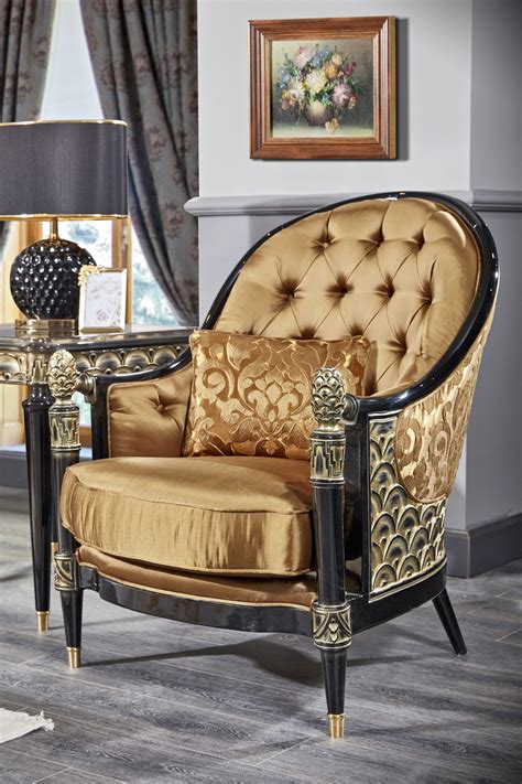 If you choose a chesterfield armchair, you are not only choosing comfort, but also an unforgettable impression in the room in which you place it. Casa Padrino Luxury Baroque Chesterfield Armchair Gold ...
