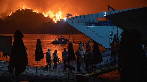 Greek Fires Force Thousands More To Evacuate The New York Times