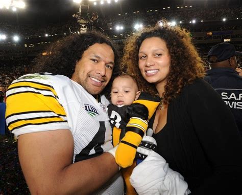 Steelers Safety Guard Troy Bolamalu Wife And Son Paine Paisios