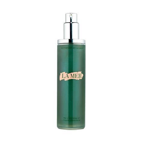 The salon hair expert suggested some serums and conditioners, which i didnt want to buy kafi mehnga stuff tha. La Mer The Cleansing Oil Review | Allure