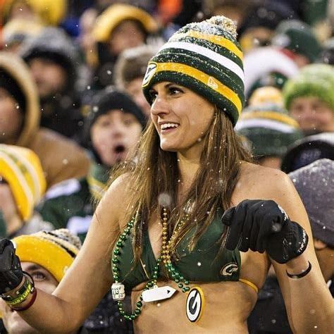 Pin On Packers Girl