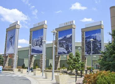 Colorado mills mall serves the nearby communities of lakewood, golden, denver and arvada. Colorado Mills Mall