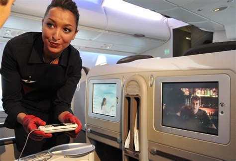 Diva Demands And Peeing On Seats Why Flight Attendants Hate Working In