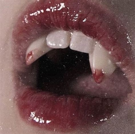 Pin De Reanna Keller En Mv Lycans Versus Vampires Fotos De Labios