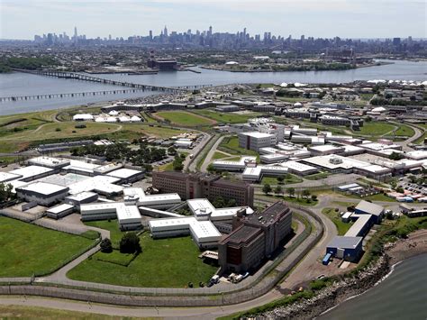 New York City to invest in mental health to reduce violence at Rikers