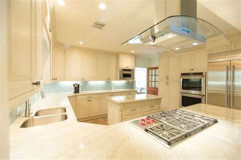 I have worked with connecticut kitchen & bath center on 3 projects now (with more planned for future). Kitchen Remodeling in Houston Bathroom Remodel | USA Cabinet Store | Kitchen remodel, Kitchen ...