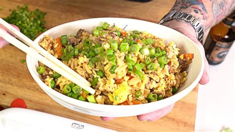 Best Egg Fried Rice Recipe Uncle Roger Has Nothing On This Dish Youtube