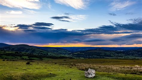 Llangynidr Moors On A Beautiful Evening South Wales 4032x2268 Oc