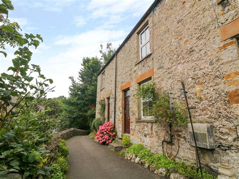 Waterfall Cottage Ingleton Yorkshire Dales Self Catering Holiday Cottage