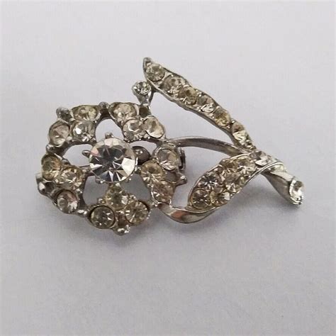 Vintage Silver Tone Sparkling Pave Rhinestone Crystal Flower Brooch Pin