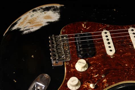 Fender Custom 1965 Stratocaster Relic Hss Black Sn R68355 Gino Guitars
