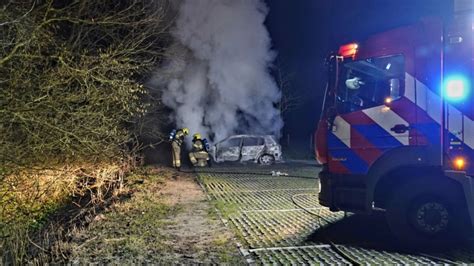 Volkswagen Golf Gaat In Vlammen Op Bij T Waarderhout In Heerhugowaard