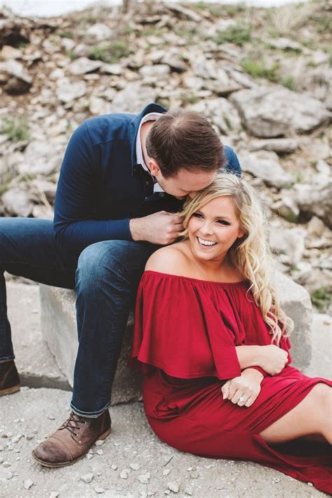 5 Tips For Your Engagement Session Golden Photography
