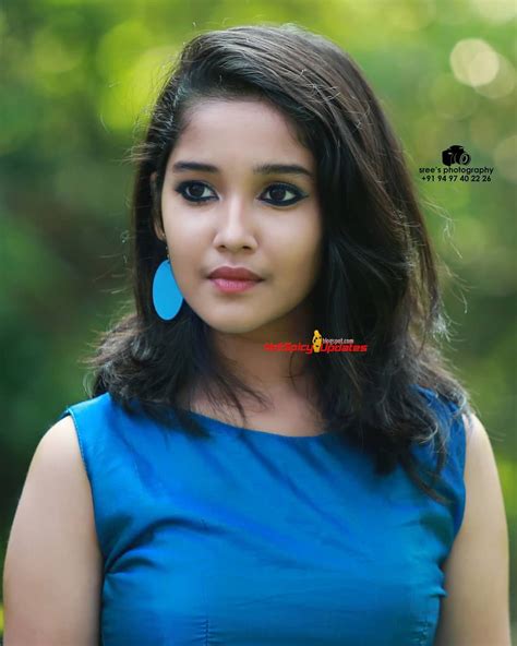 Anikha surendran is an indian actress who acted in the malayalam and tamil film industries. Anikha Surendran aka Baby Anikha Cute and Stylish Photo ...